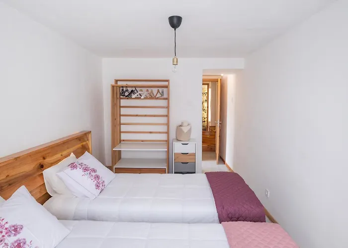 Casa Sol Nascente * 蓬塔德尔加达